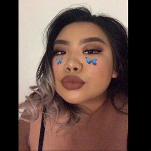 Meet your Posher, Alyssa